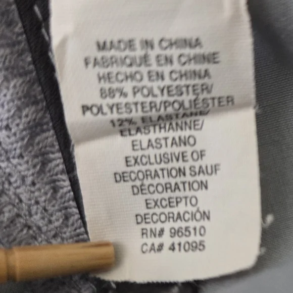 Under Armour Light Gray Cap with White Logo - Picture 7 of 8